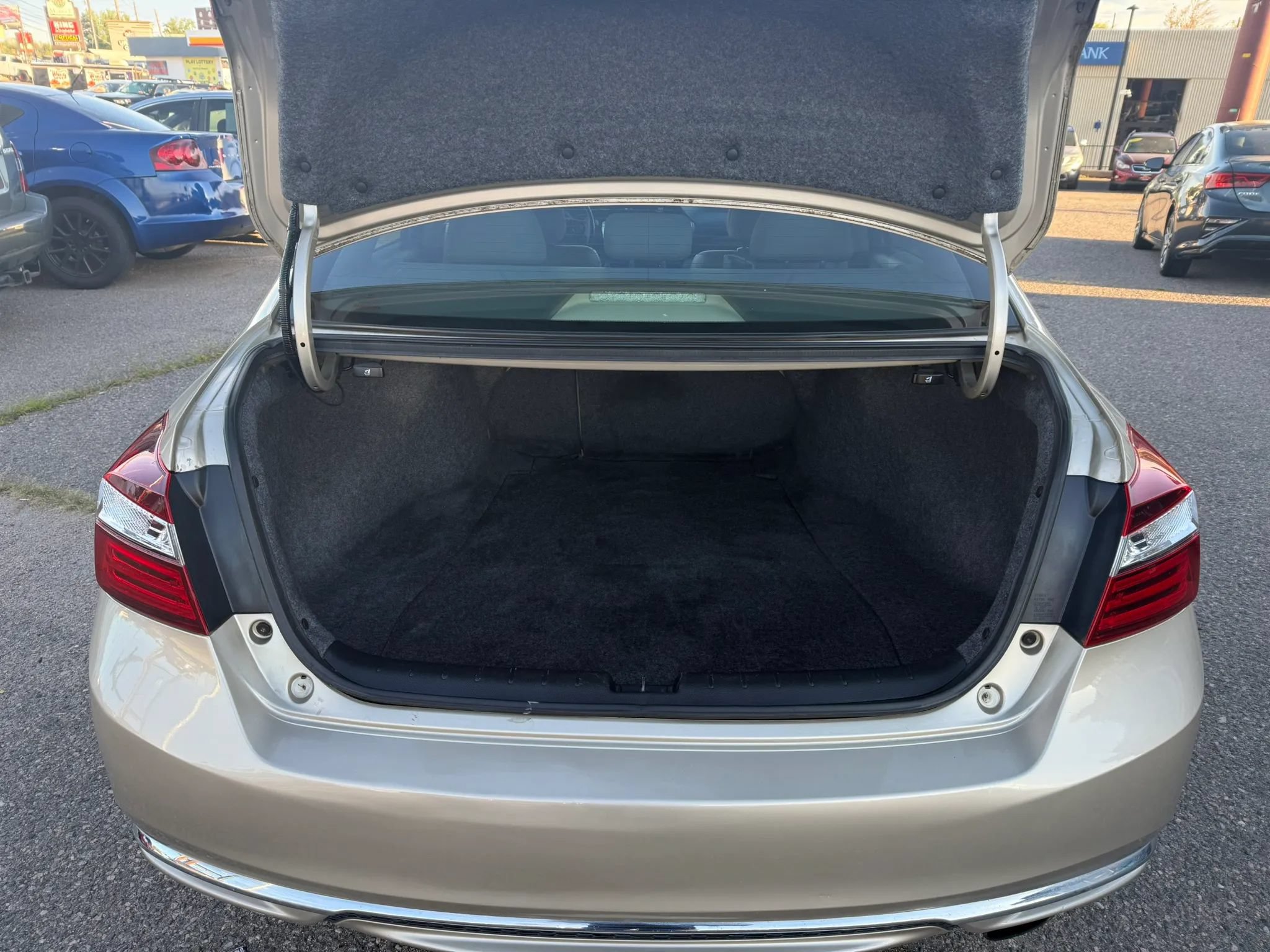 Used 2017 Honda Accord EX-L image 26