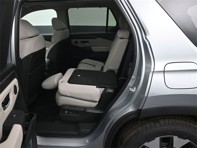 New 2026 Honda Pilot Touring image 33