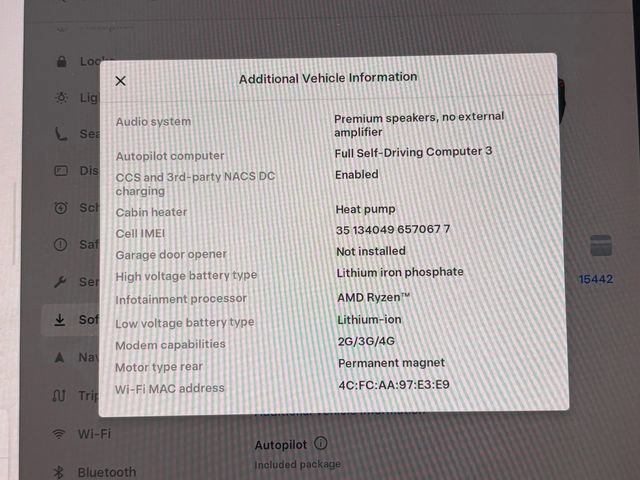 Used 2023 Tesla Model 3 Standard Range image 32