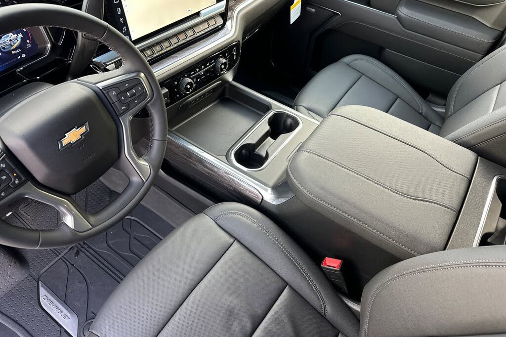 New 2026 Chevrolet Silverado 3500 LTZ w/ LTZ Convenience Package image 57