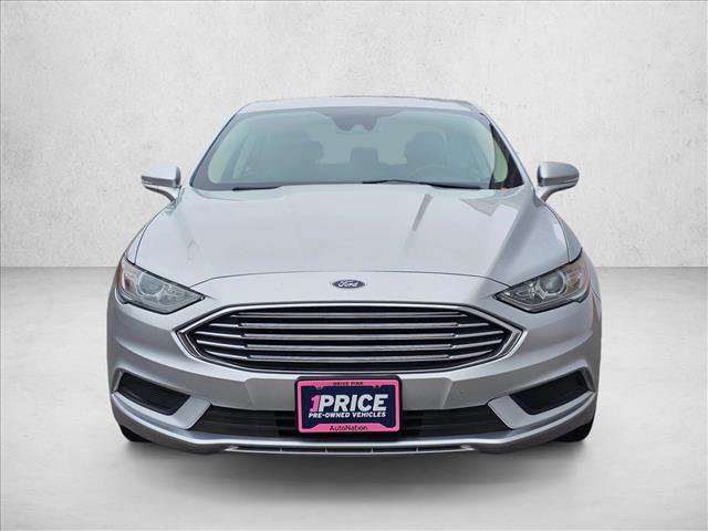 Used 2018 Ford Fusion SE FWD image 8