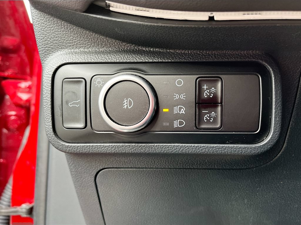 Used 2025 Ford Explorer Platinum AWD/4WD image 10