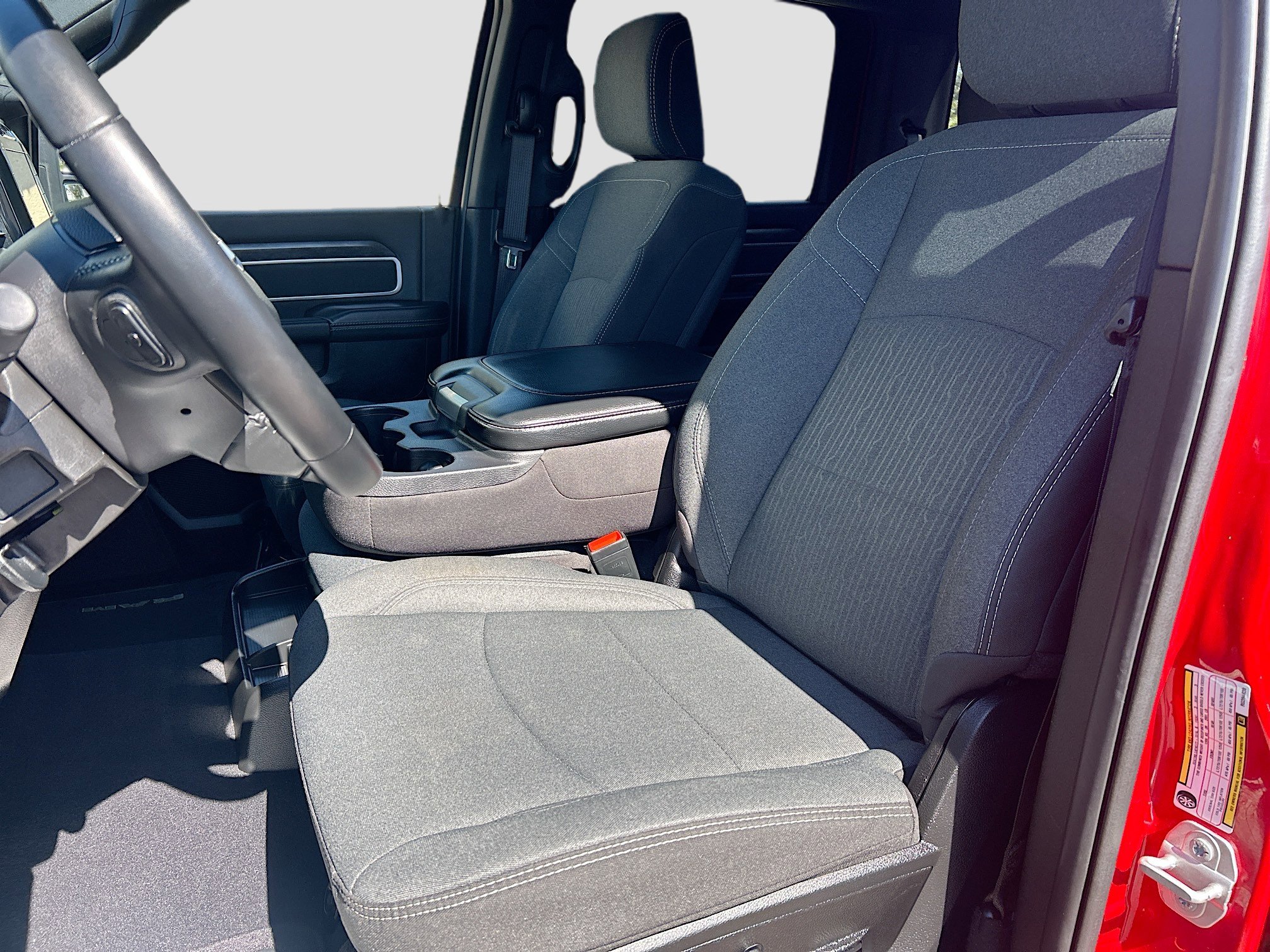 Used 2024 RAM 2500 Big Horn w/ Safety Group image 21