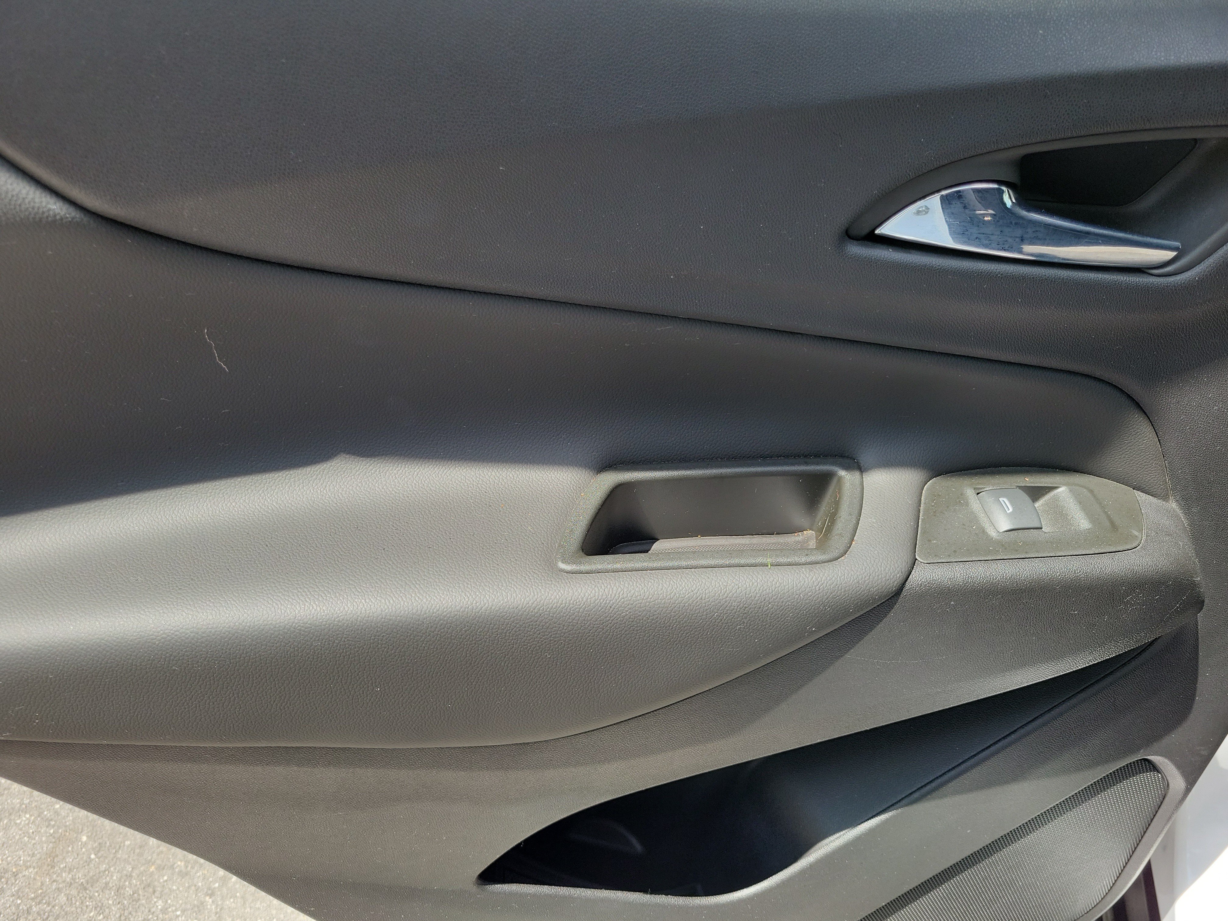 Used 2022 Chevrolet Equinox LT FWD image 18