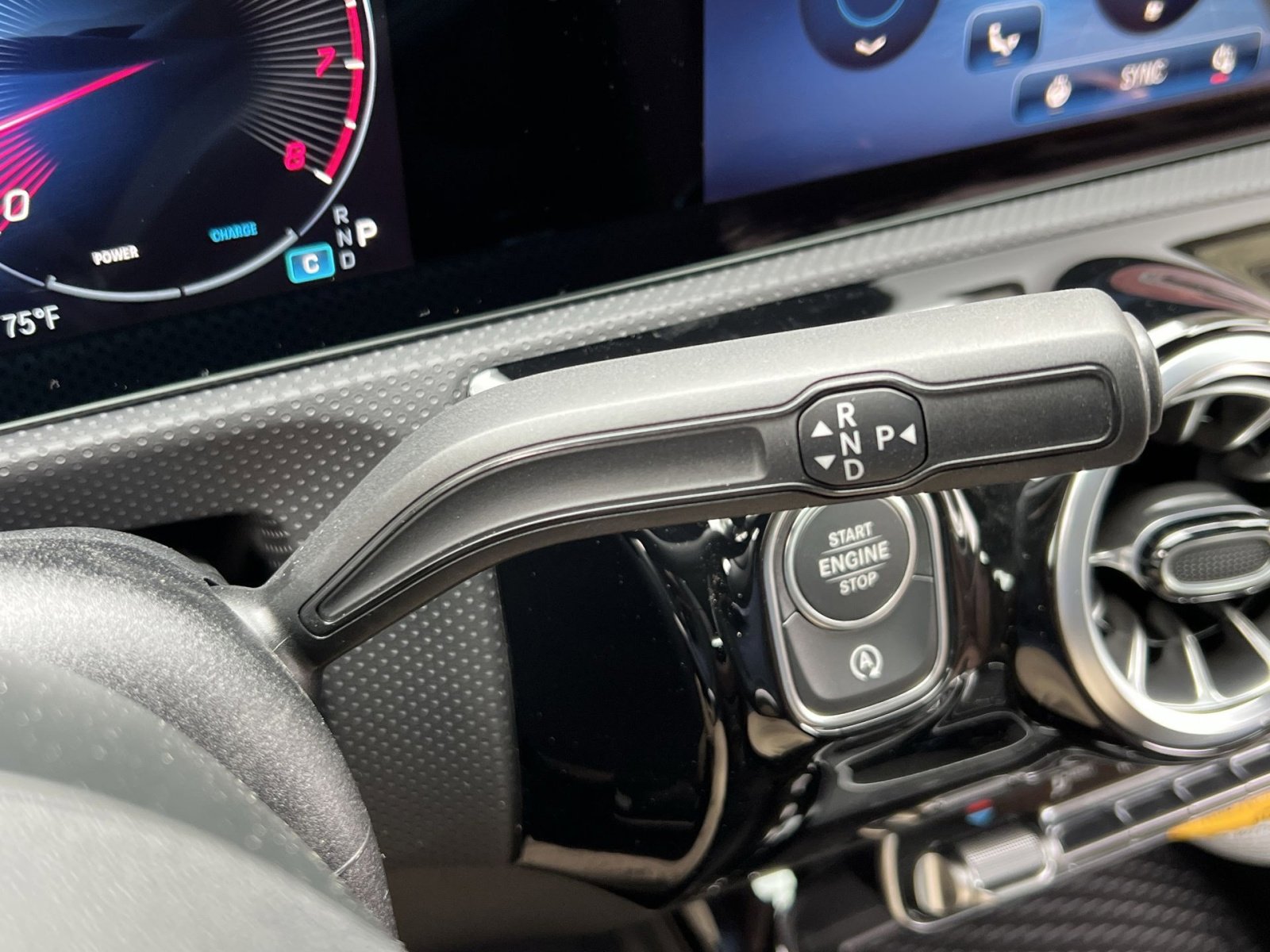 Certified 2025 Mercedes-Benz CLA 250 4MATIC image 20