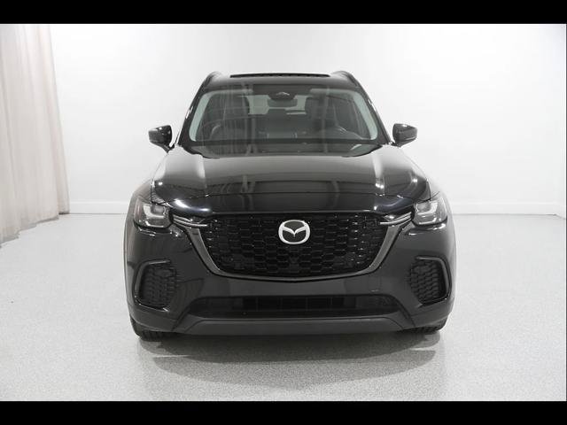Certified 2025 MAZDA CX-70 3.3 Turbo w/ Preferred Package AWD/4WD image 2