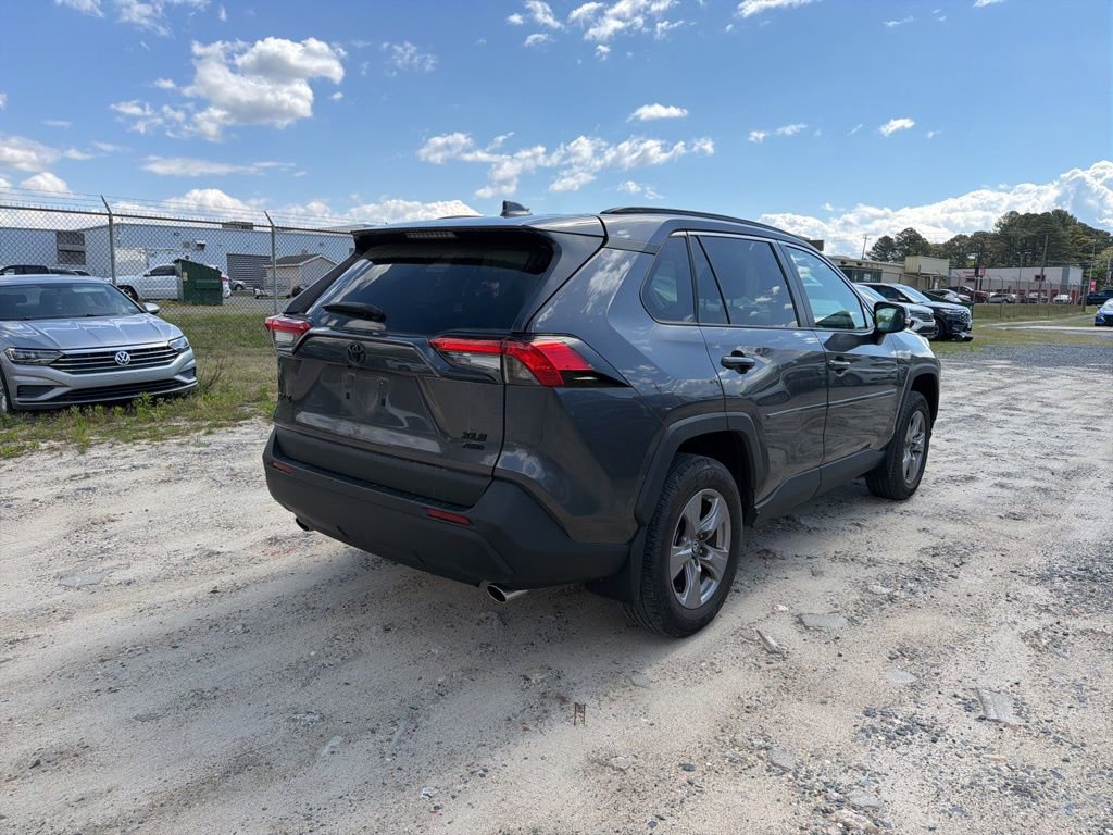 Used 2024 Toyota RAV4 XLE w/ Convenience Package AWD/4WD image 5