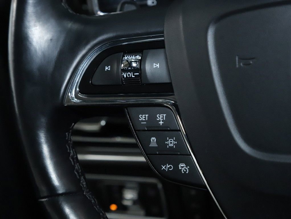 Used 2022 Lincoln Navigator Reserve image 25