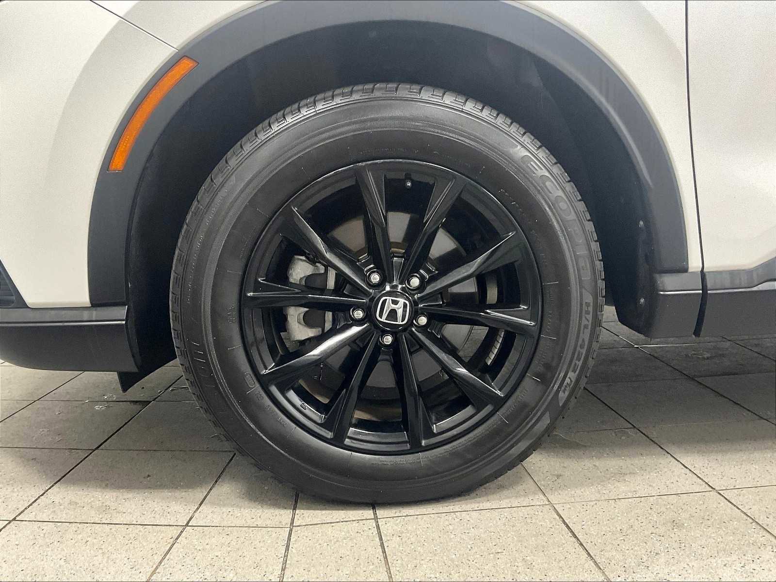 Used 2025 Honda CR-V Sport image 7