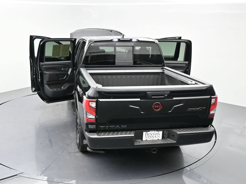 Used 2024 Nissan Titan PRO-4X w/ Pro-4x Convenience Package AWD/4WD image 25