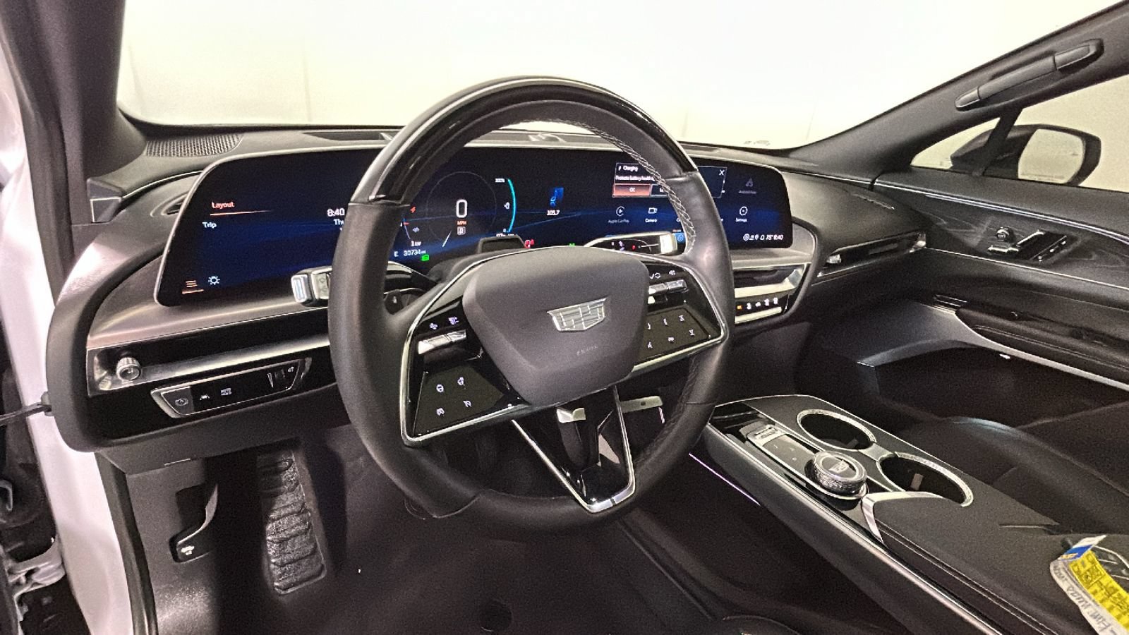 Used 2024 Cadillac Lyriq Sport RWD image 13