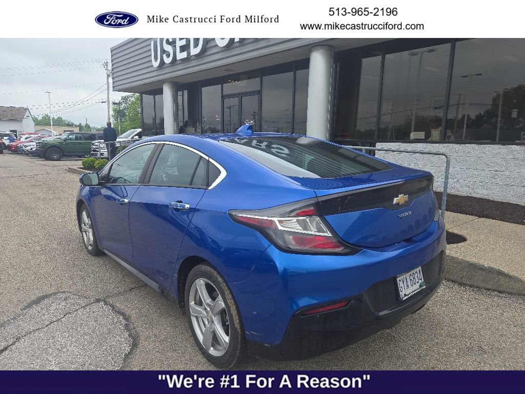 Used 2018 Chevrolet Volt LT w/ Comfort Package FWD image 6