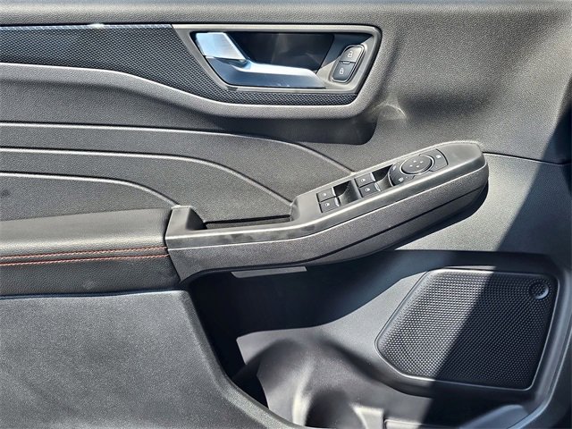 New 2025 Ford Escape ST-Line w/ Equipment Group 301A image 17