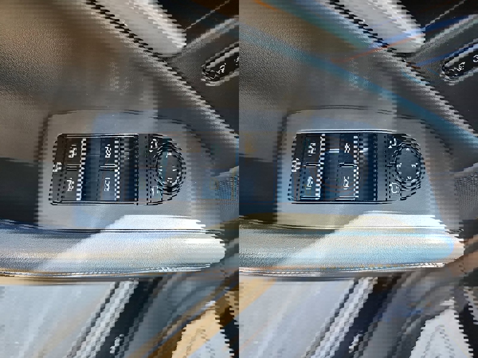 Used 2020 MAZDA CX-30 AWD w/ Select Package image 28