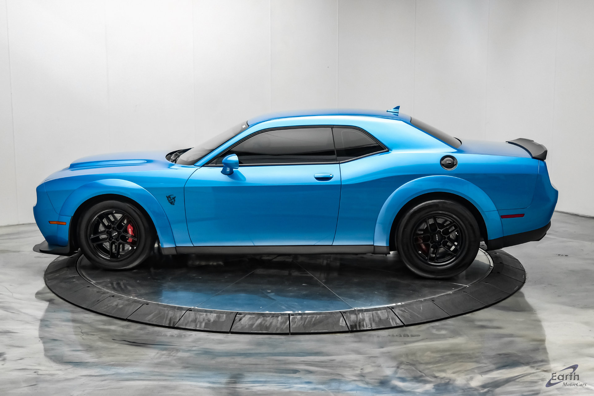 Used 2018 Dodge Challenger SRT Demon RWD image 8