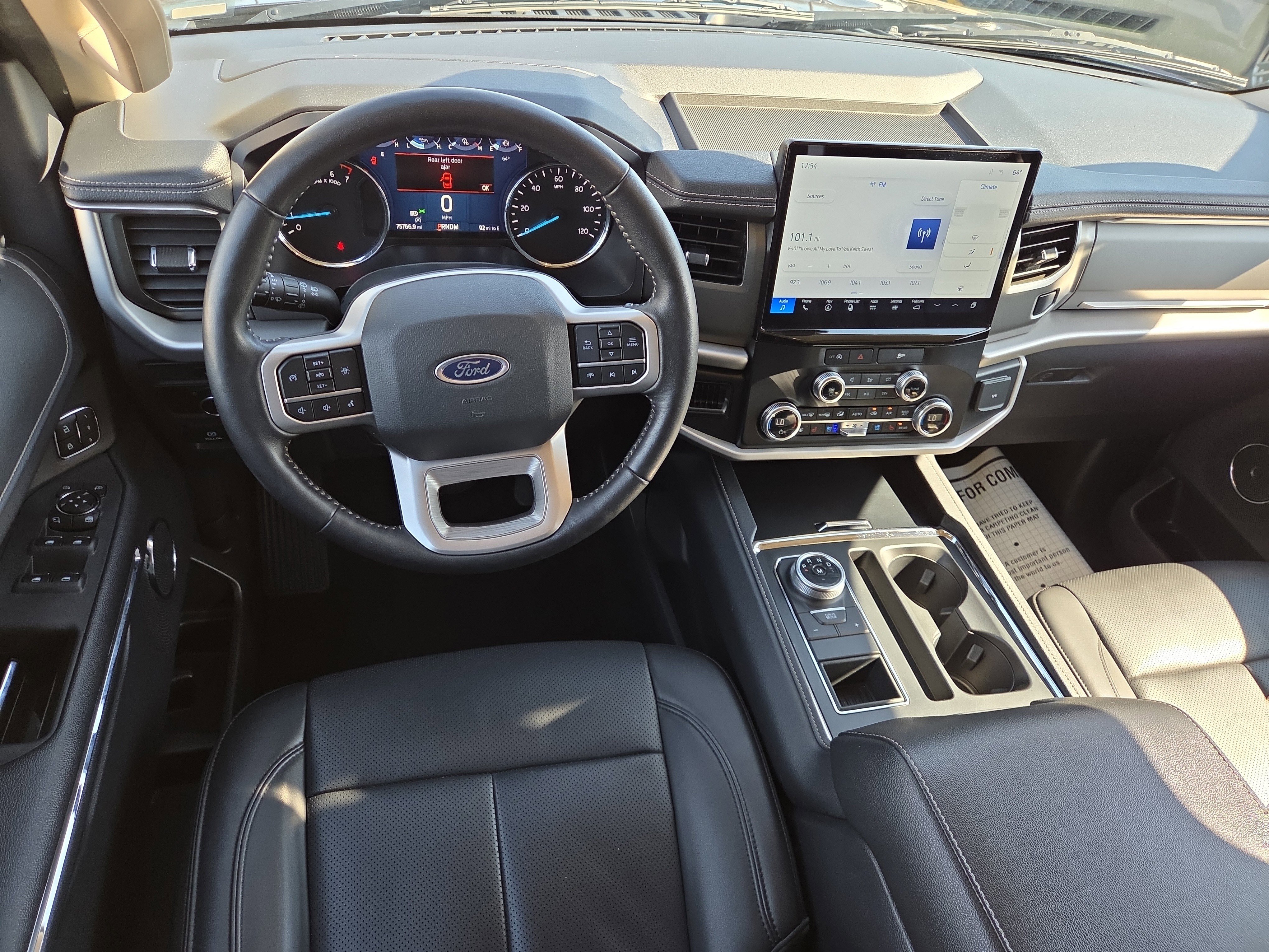 Used 2024 Ford Expedition Max XLT image 10