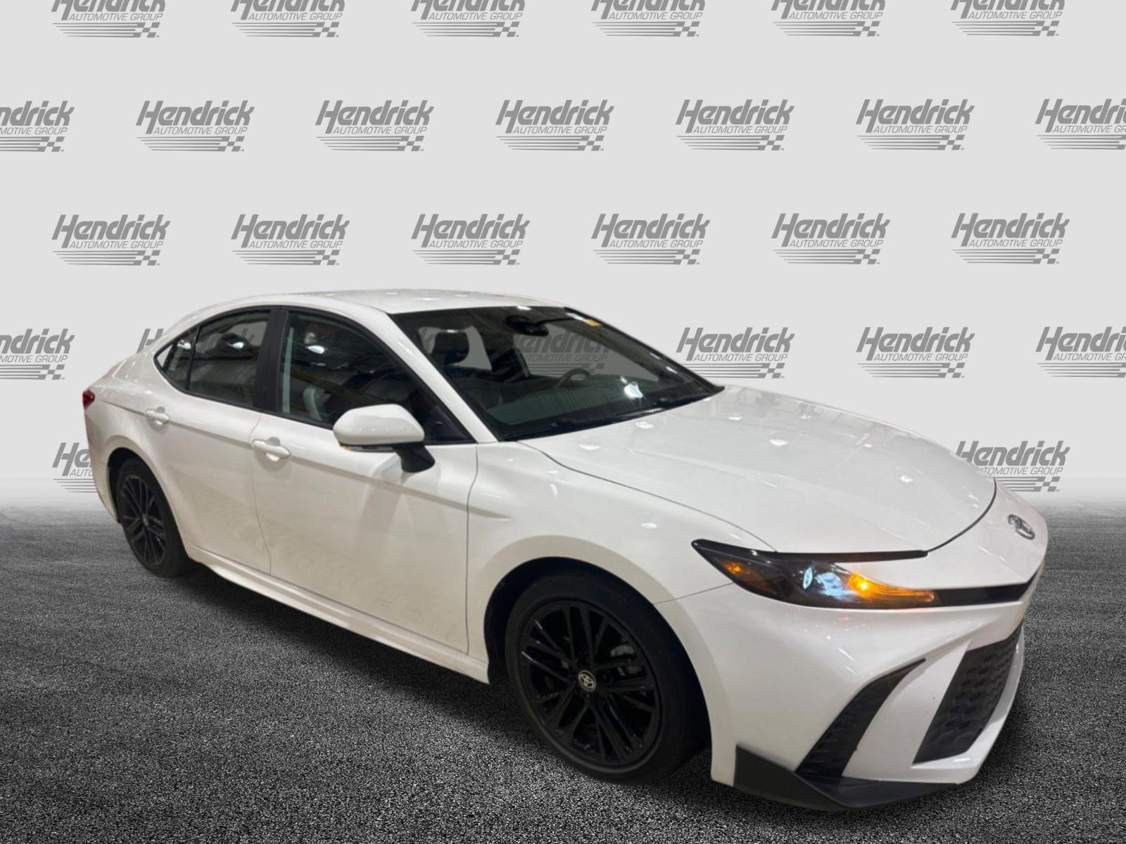 Certified 2025 Toyota Camry SE FWD image 39