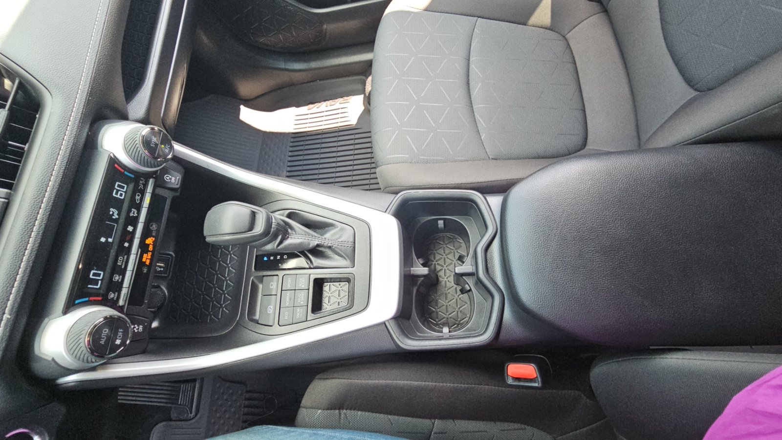 Certified 2025 Toyota RAV4 XLE AWD/4WD image 20