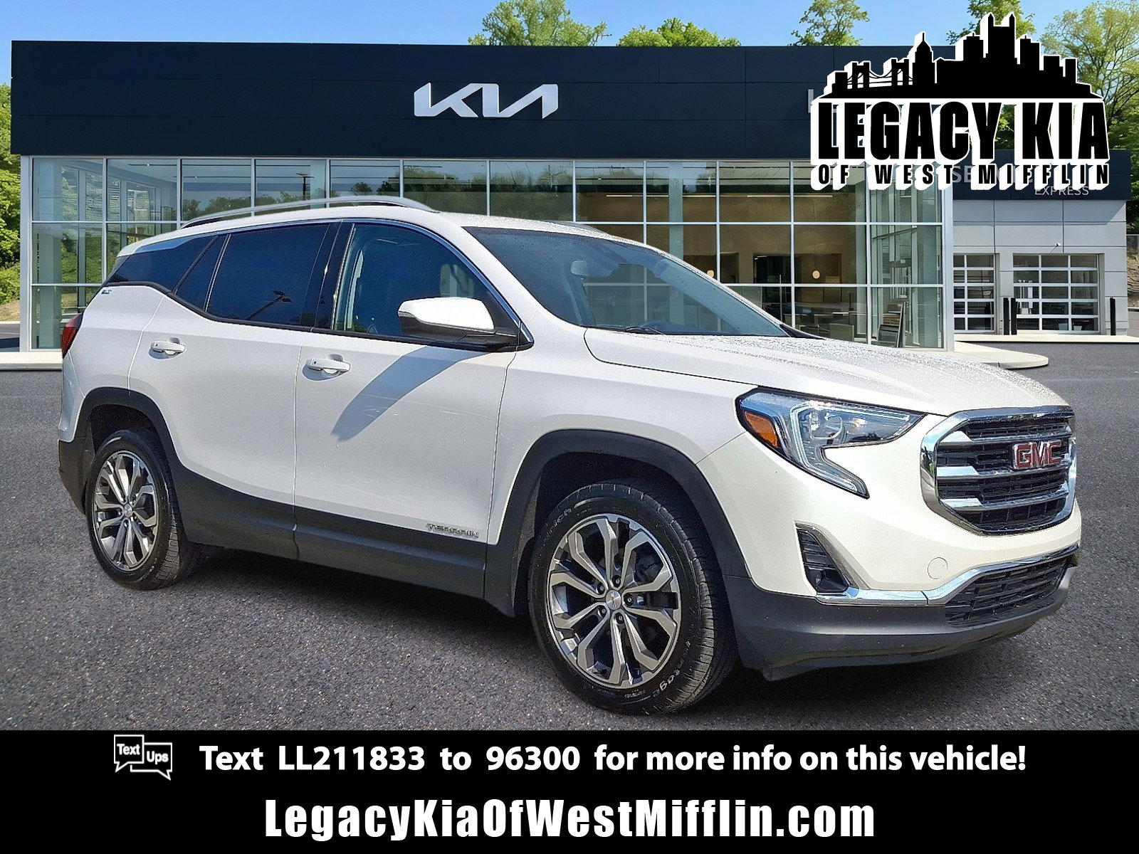 Used 2020 GMC Terrain SLT w/ Preferred Package AWD/4WD image 1