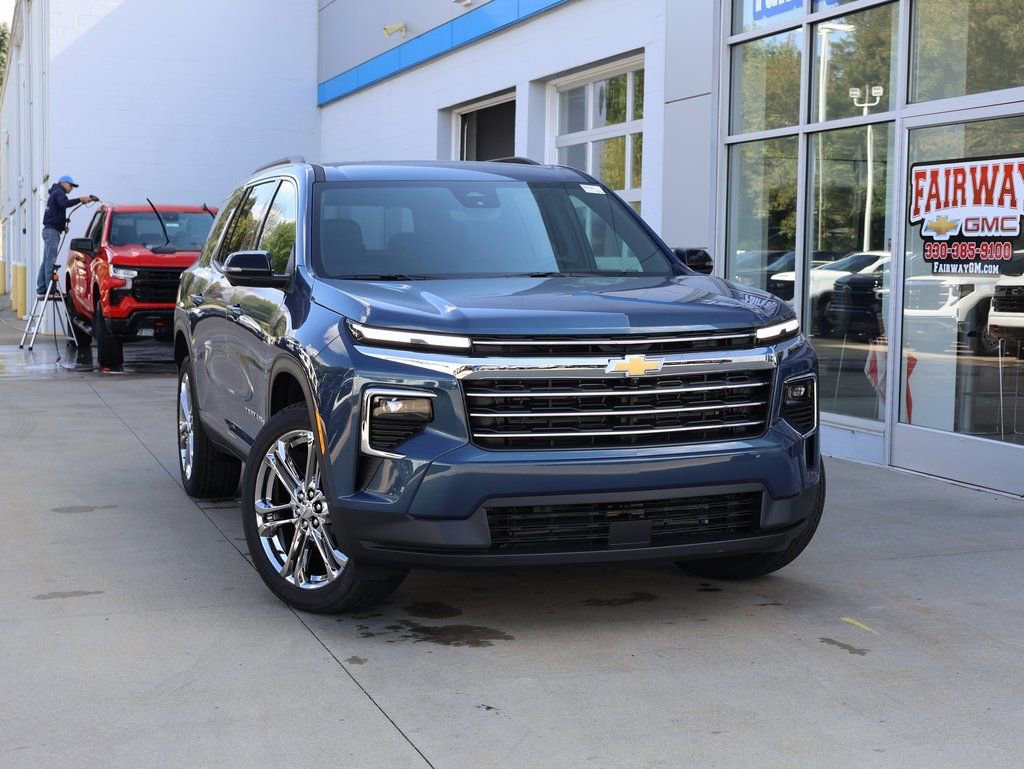 New 2026 Chevrolet Traverse LT w/ Driver Confidence Package image 36