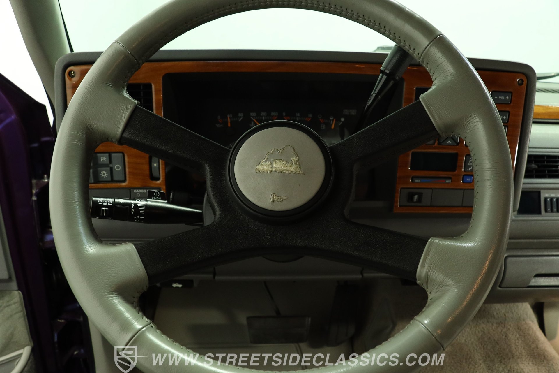 Used 1994 Chevrolet Silverado 1500 2WD Regular Cab image 36