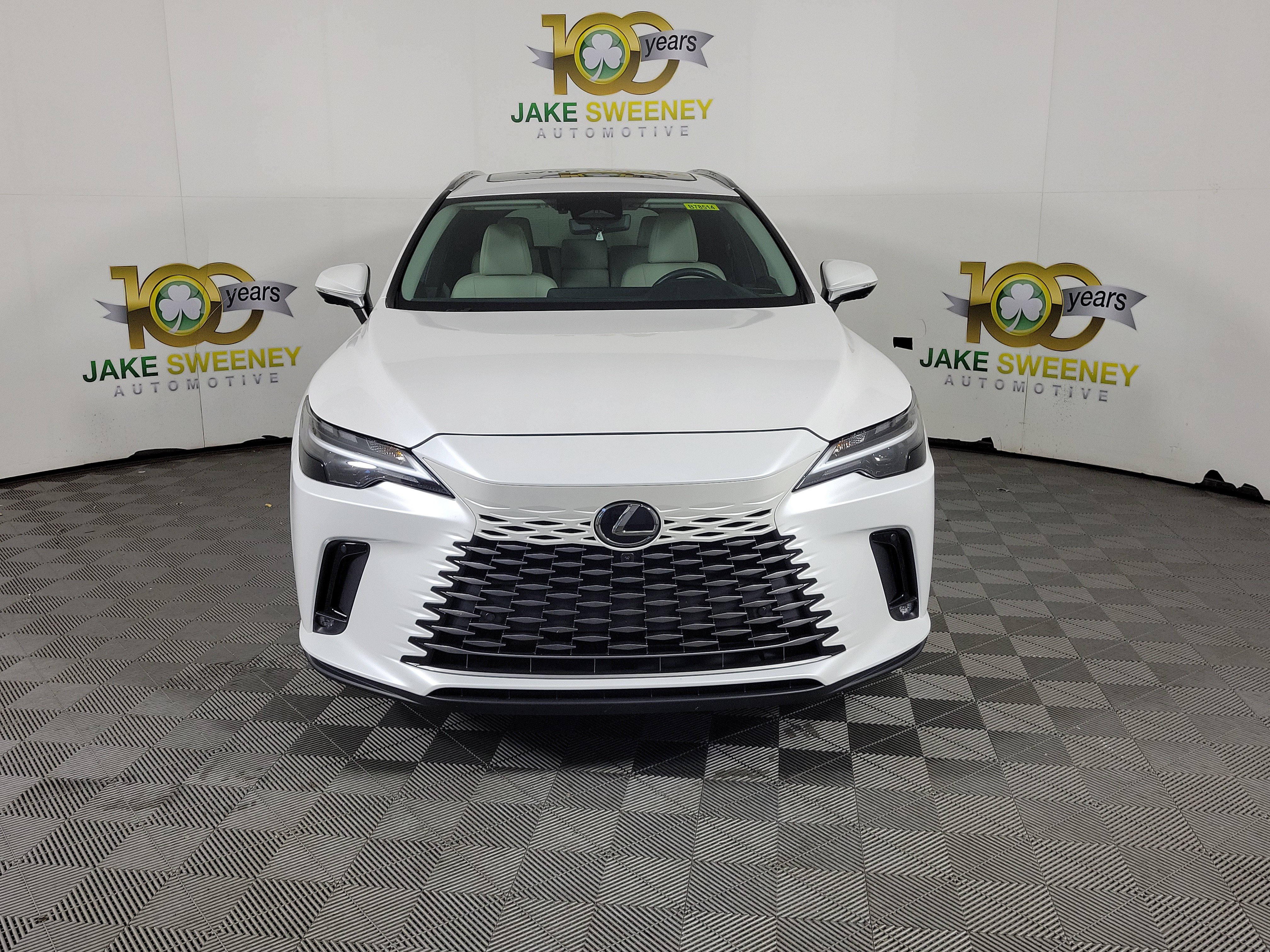 Used 2024 Lexus RX 350 Premium Plus w/ Convenience Package AWD/4WD image 2