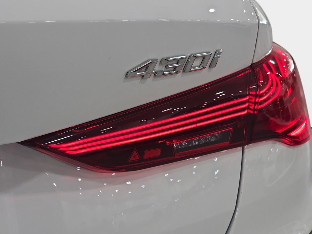 Used 2026 BMW 430i Coupe w/ M Sport Package image 27