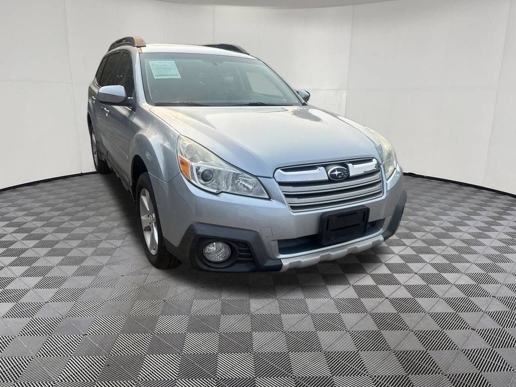 Used 2014 Subaru Outback 2.5i Limited AWD/4WD image 4