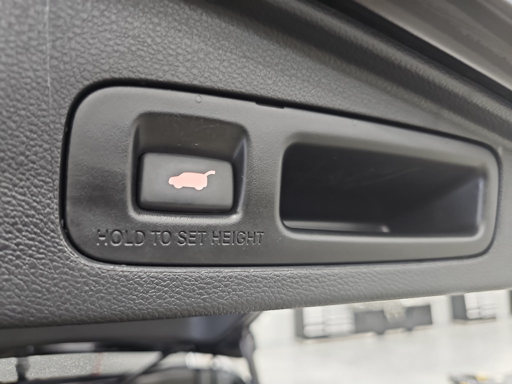 Used 2020 Honda CR-V EX-L image 16