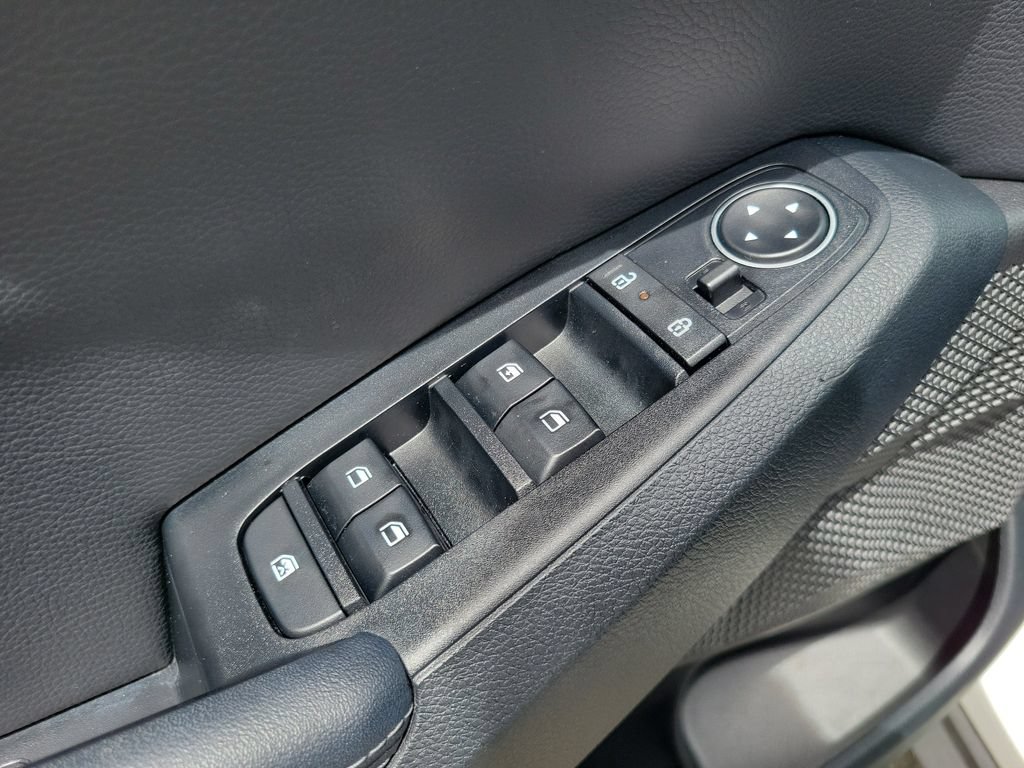 Used 2024 Kia Seltos S FWD image 13