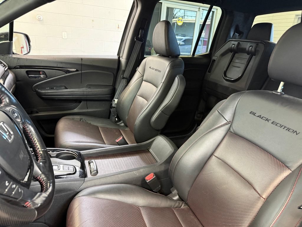 Used 2022 Honda Ridgeline Black Edition image 19