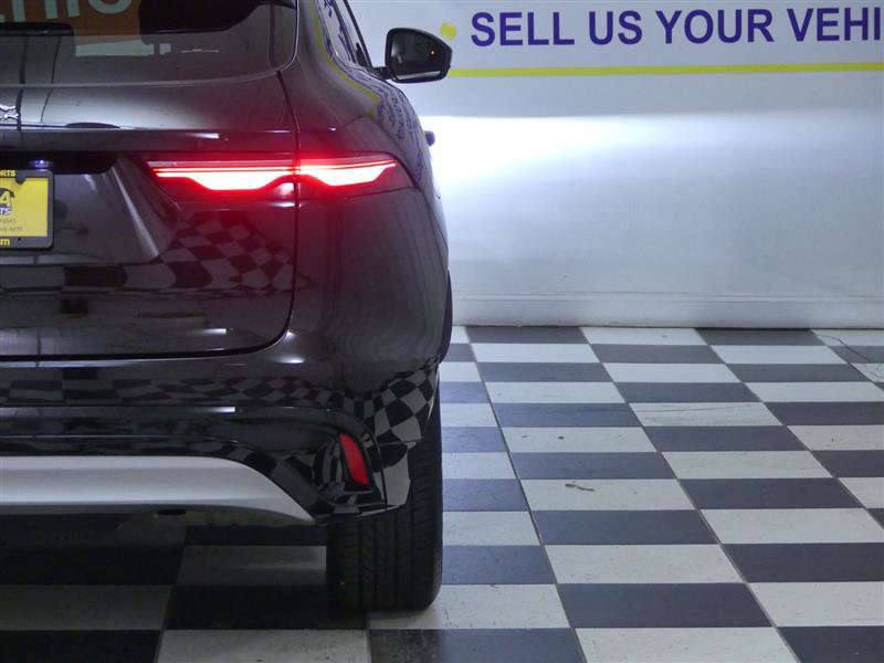 Used 2023 Jaguar F-PACE S image 36