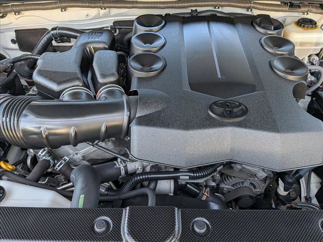 Used 2015 Toyota 4Runner SR5 RWD image 23