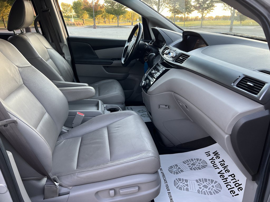 Used 2012 Honda Odyssey EX-L image 11