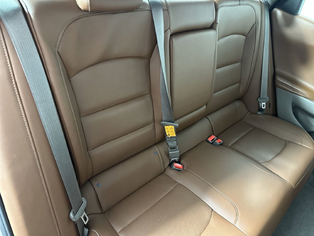 Used 2018 Chevrolet Malibu Premier FWD image 29