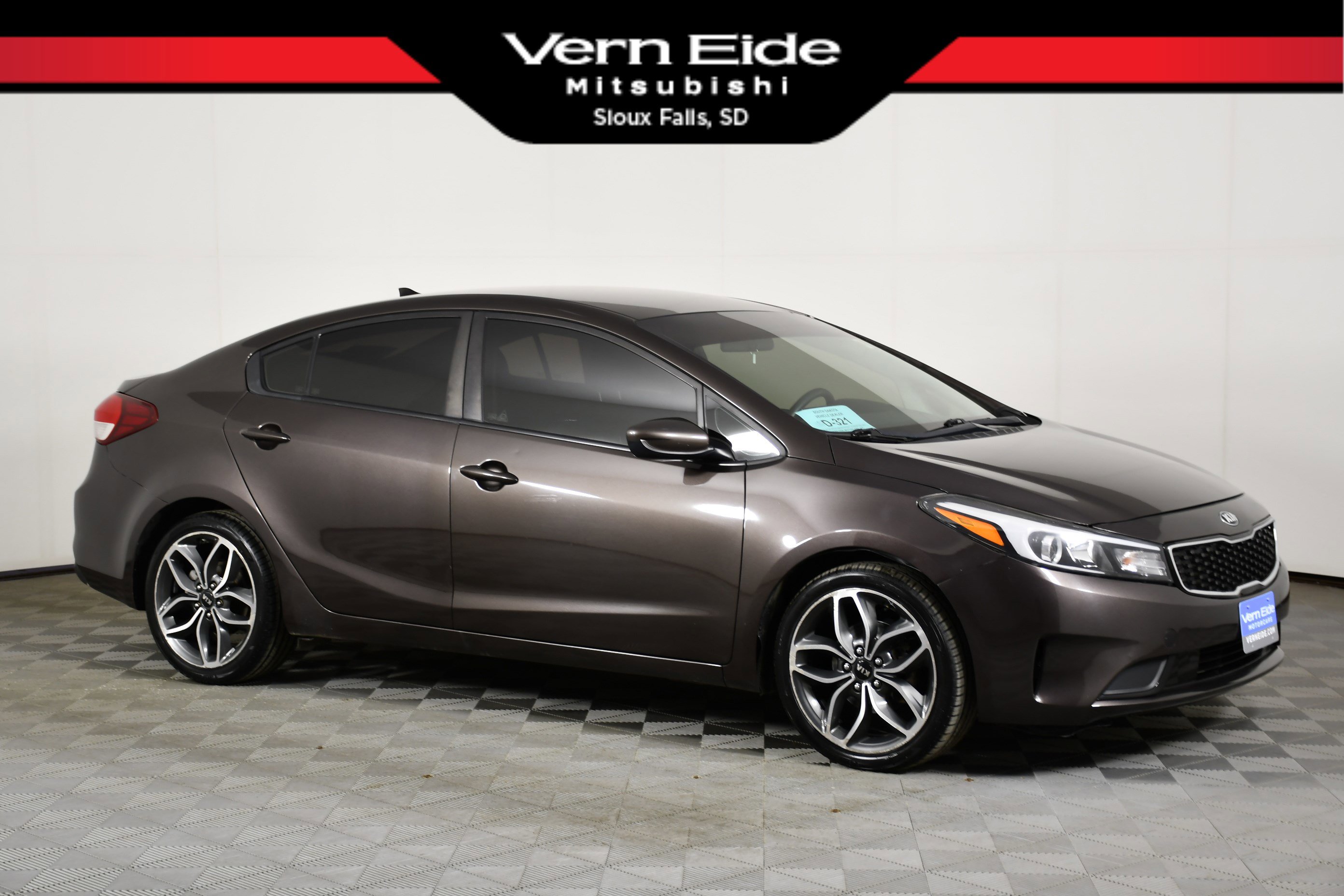 Used 2018 Kia Forte LX image 1