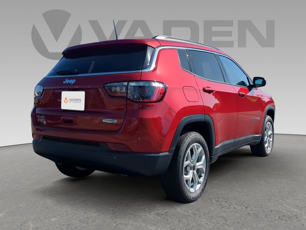 New 2025 Jeep Compass Latitude w/ Convenience Group image 23