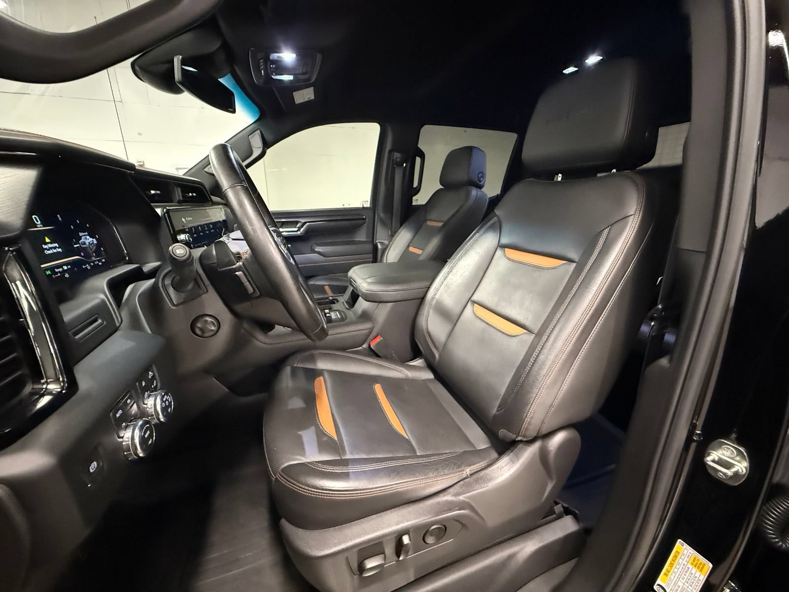 Used 2024 GMC Sierra 1500 AT4 w/ AT4 Preferred Package AWD/4WD image 19