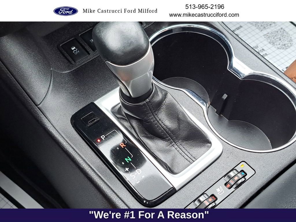 Used 2019 Toyota Highlander Limited image 17