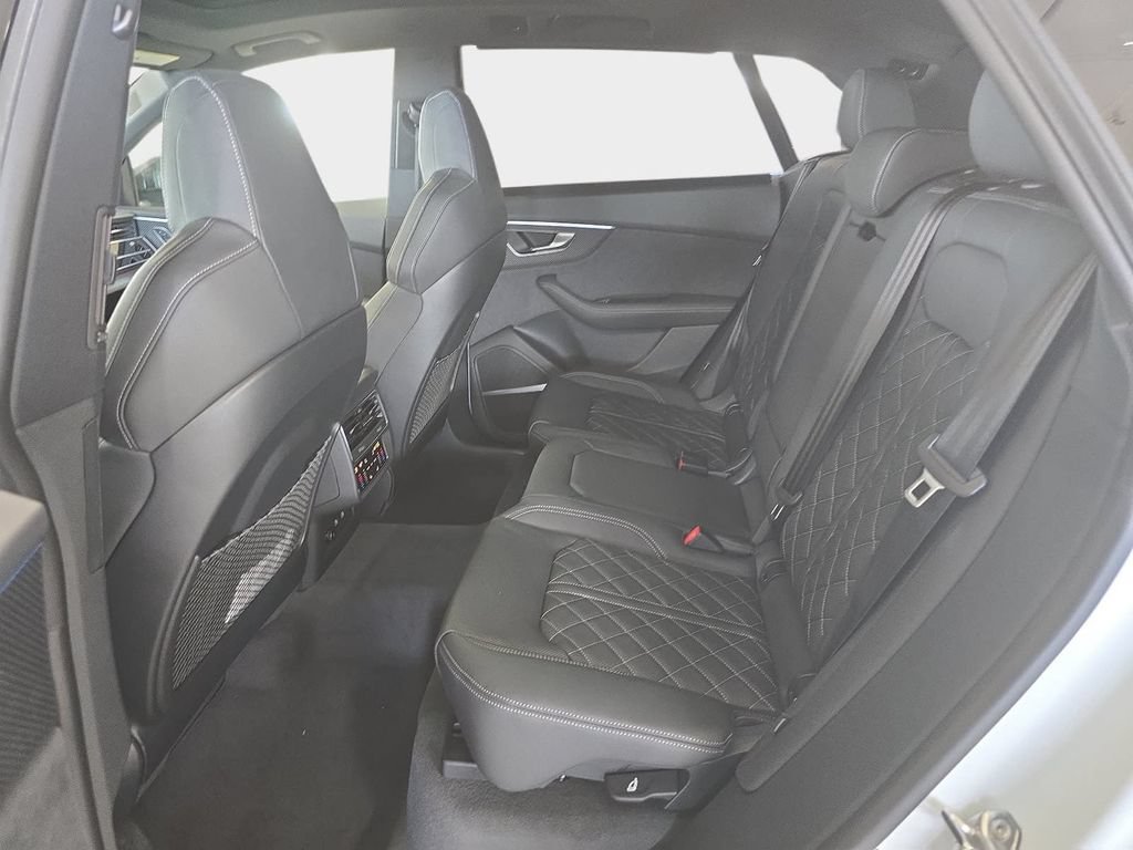 New 2026 Audi SQ8 Prestige AWD/4WD image 19