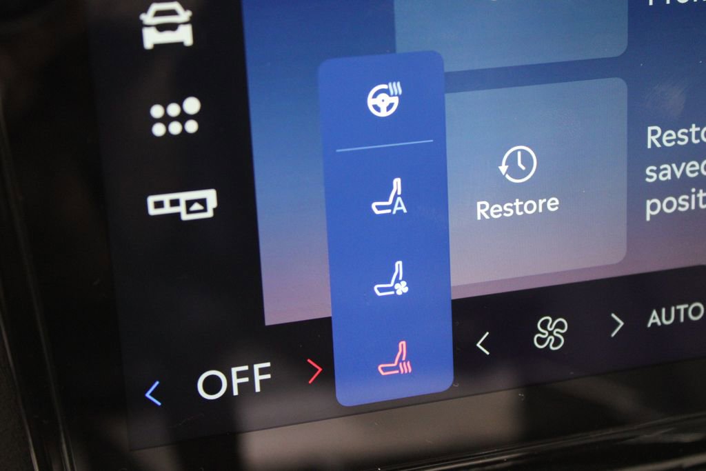 New 2025 Lincoln Navigator Reserve w/ Jet Appearance Package image 57