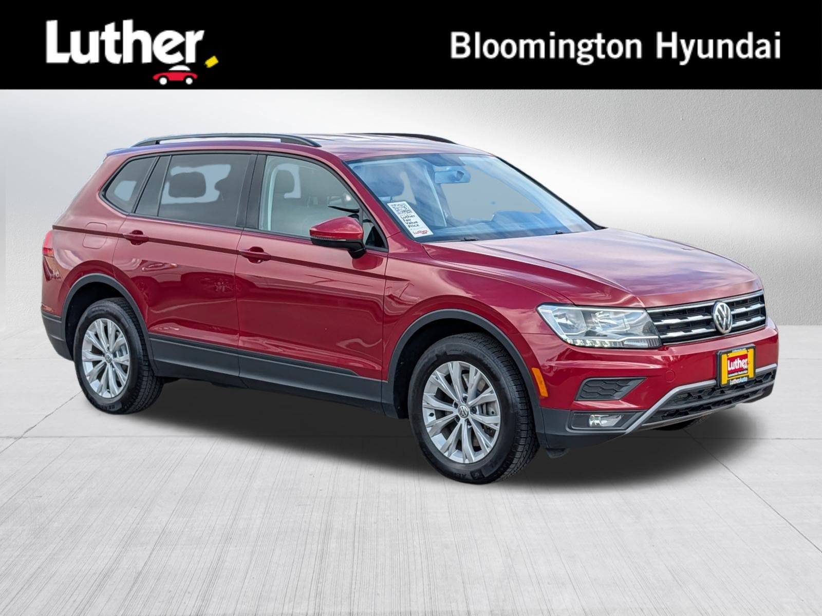 Used 2018 Volkswagen Tiguan S AWD/4WD image 1