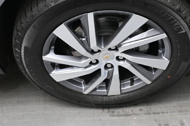 Used 2024 Chevrolet Equinox LT AWD/4WD image 34