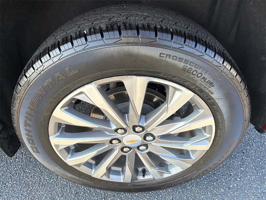 Used 2023 Chevrolet Traverse Premier w/ LPO, Floor Liner Package image 20