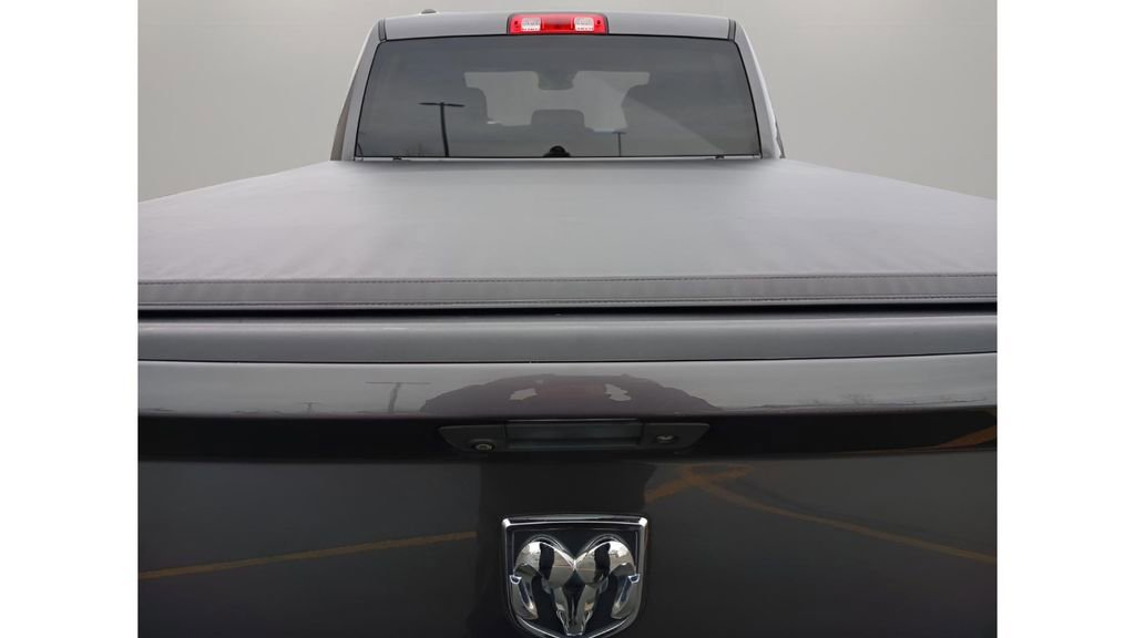 Used 2018 RAM 1500 Express w/ Express Value Package image 4