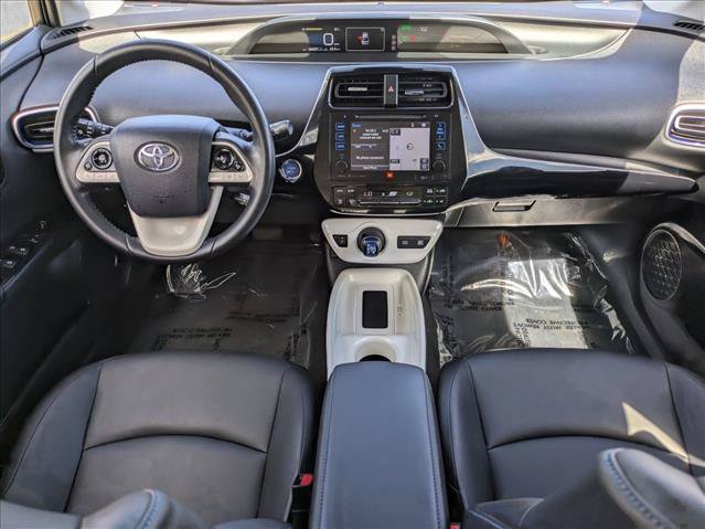 Used 2016 Toyota Prius Four Touring w/ Premium Convenience Package FWD image 17