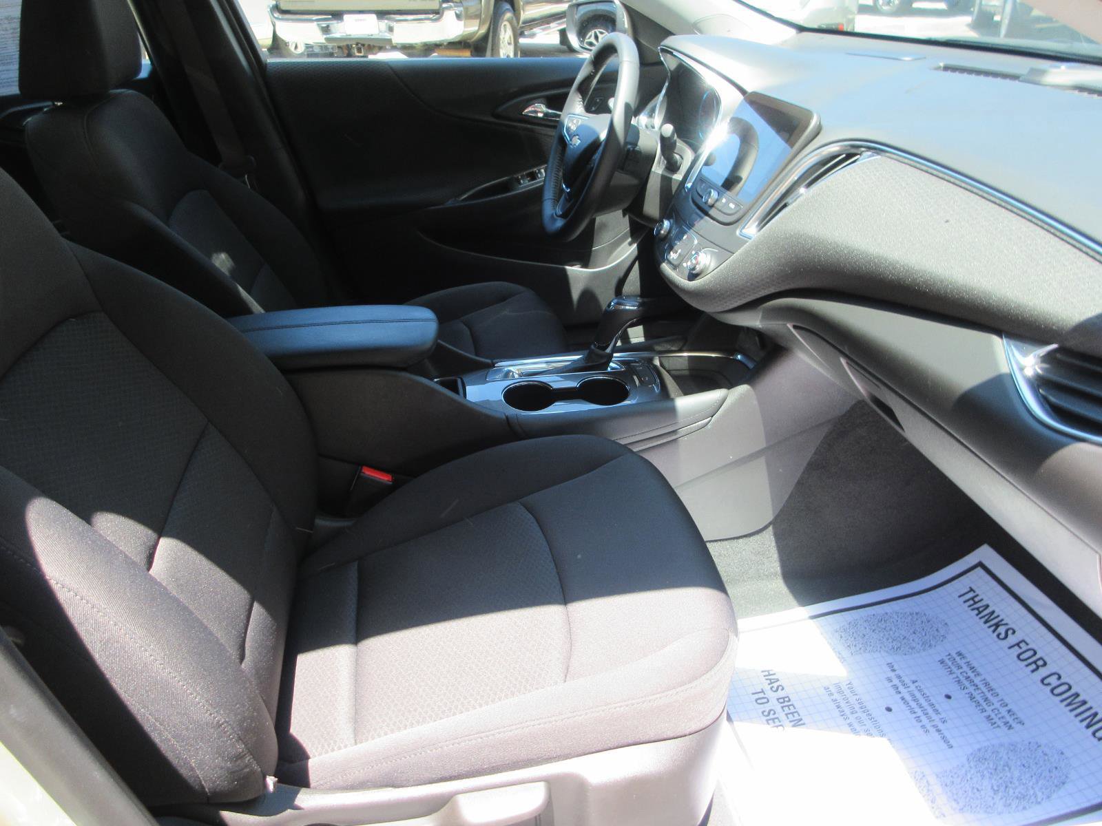 Used 2016 Chevrolet Malibu LT w/ Driver Confidence Package FWD image 22