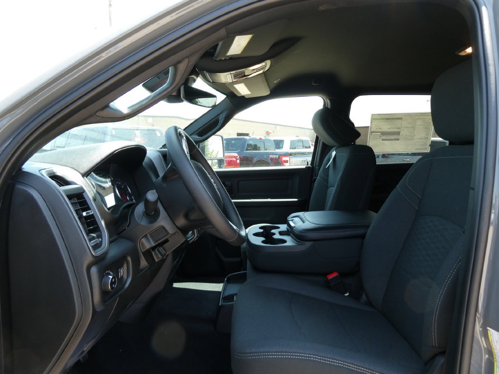 New 2026 RAM 3500 Tradesman AWD/4WD image 16