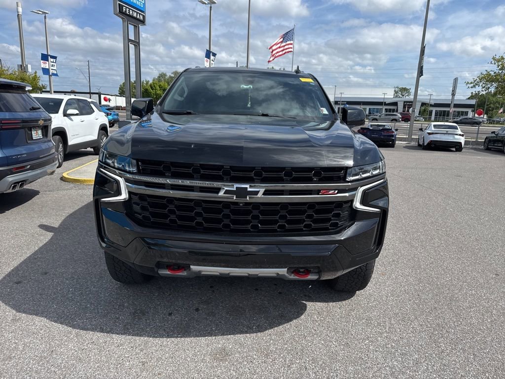 Used 2022 Chevrolet Tahoe Z71 w/ Luxury Package AWD/4WD image 5