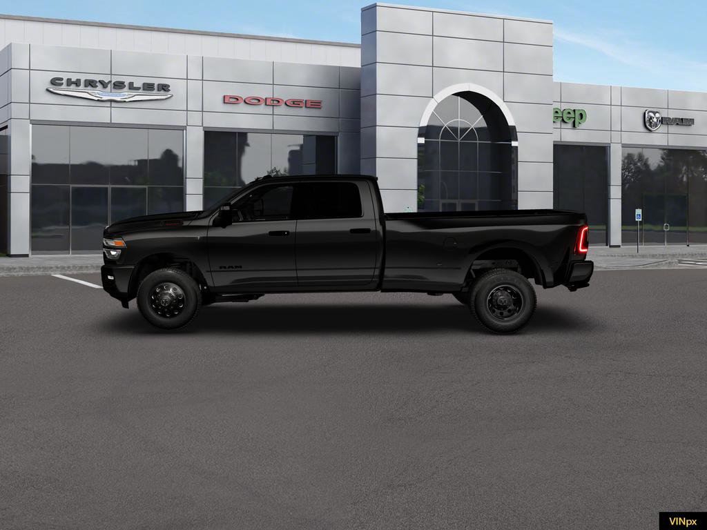 New 2026 RAM 3500 Big Horn AWD/4WD image 3